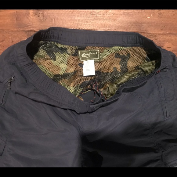 Eddie Bauer Shorts - Picture 5 of 9